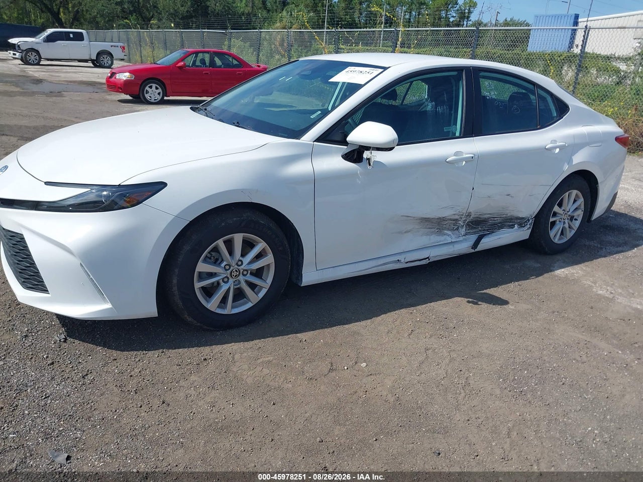 2026 TOYOTA CAMRY LE · 6/11