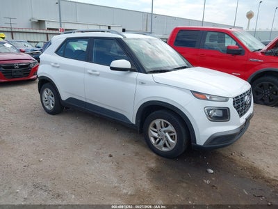 KMHRC8A30LU****** · 2020 HYUNDAI VENUE SEL