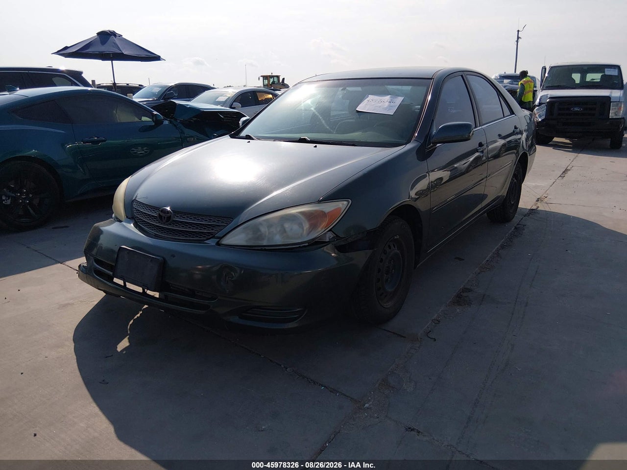 2002 TOYOTA CAMRY LE · 2/11