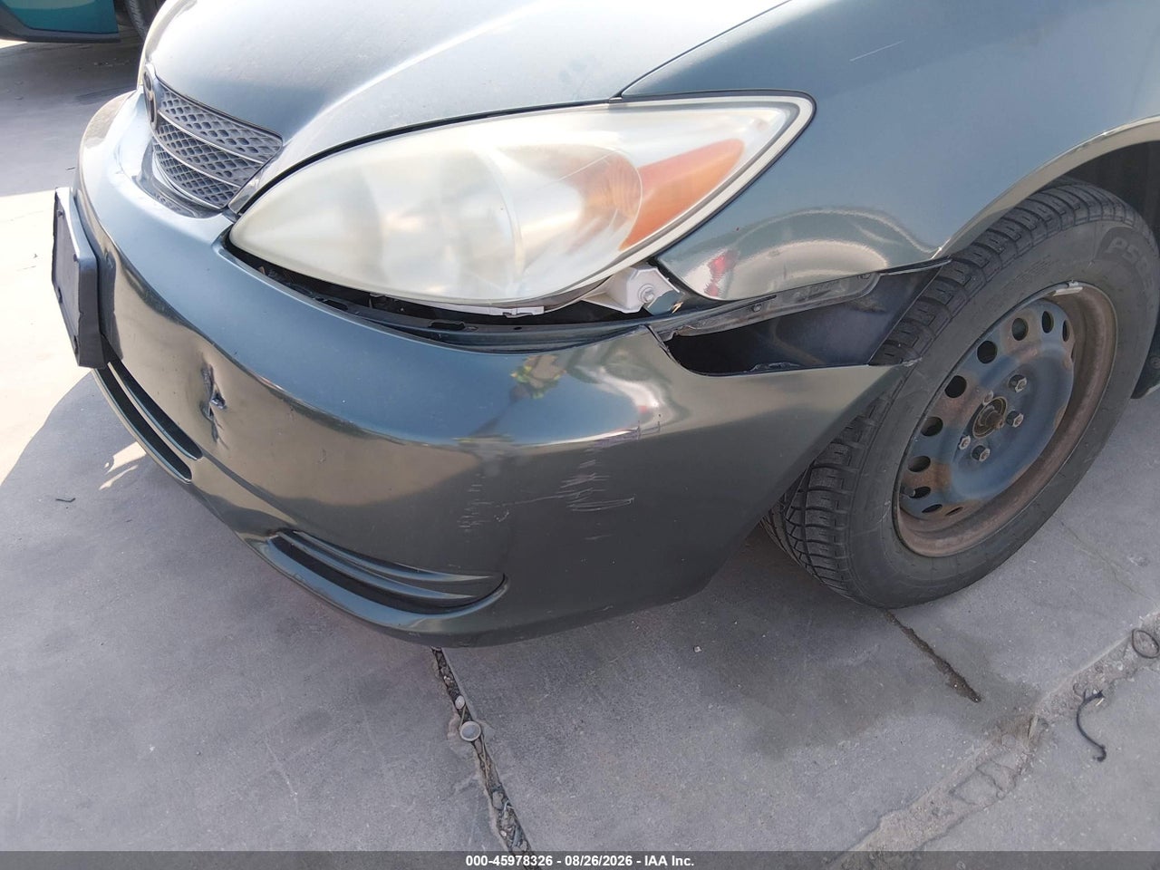 2002 TOYOTA CAMRY LE · 6/11
