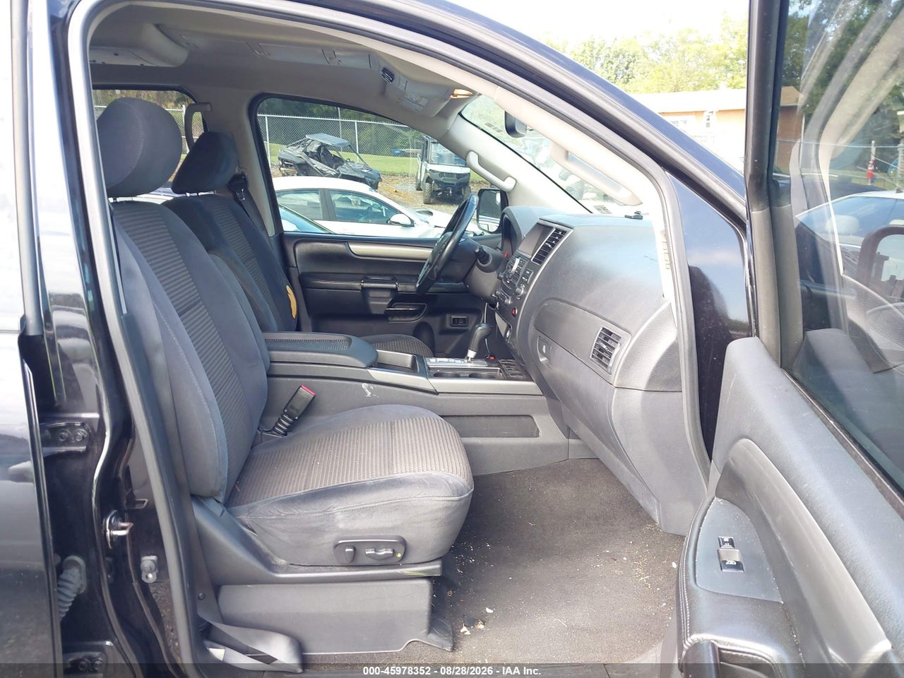 2013 NISSAN ARMADA SV · 5/11