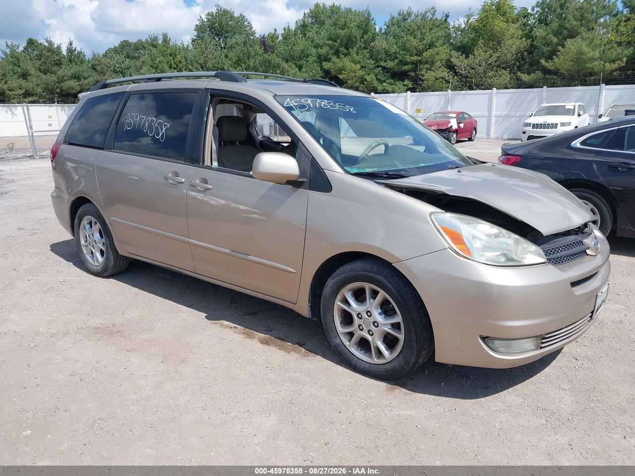 2005 TOYOTA SIENNA XLE