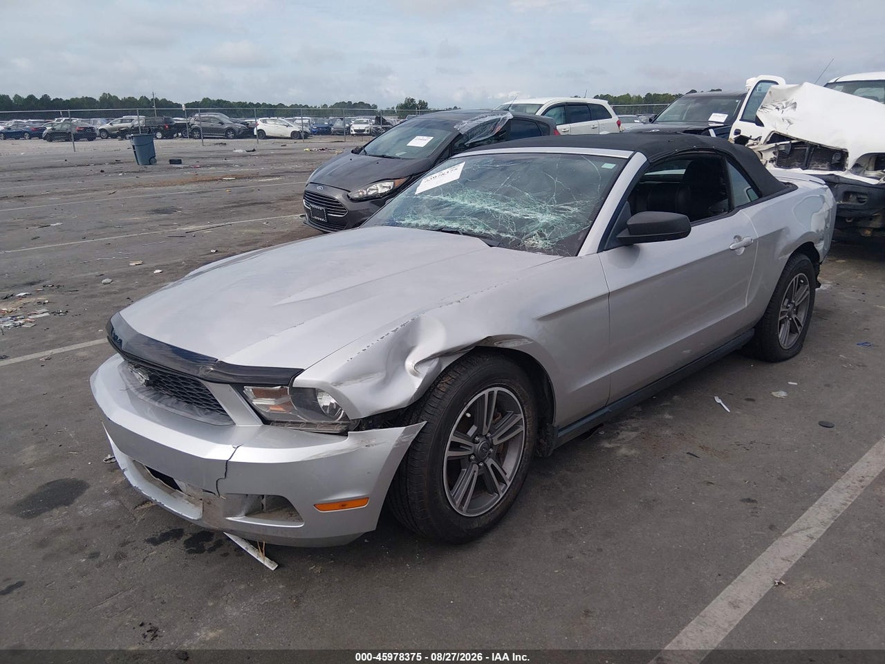 2012 FORD MUSTANG V6 PREMIUM · 2/11