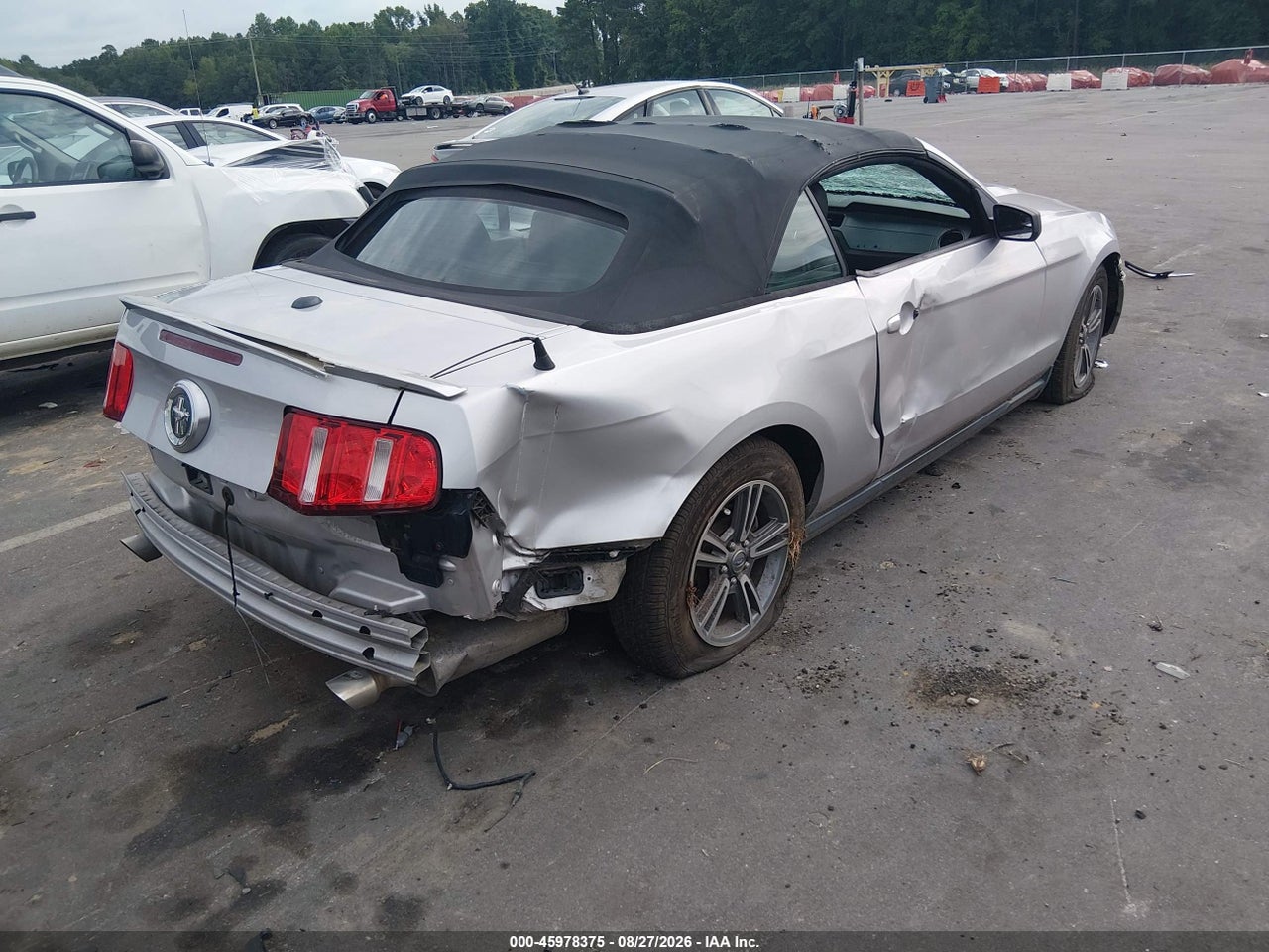 2012 FORD MUSTANG V6 PREMIUM · 4/11