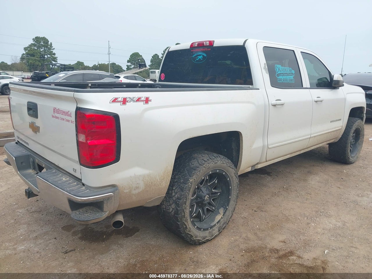 2017 CHEVROLET SILVERADO 1500 LT · 4/11