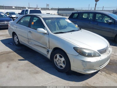 2002 TOYOTA CAMRY LE V6