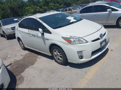 2010 TOYOTA PRIUS III