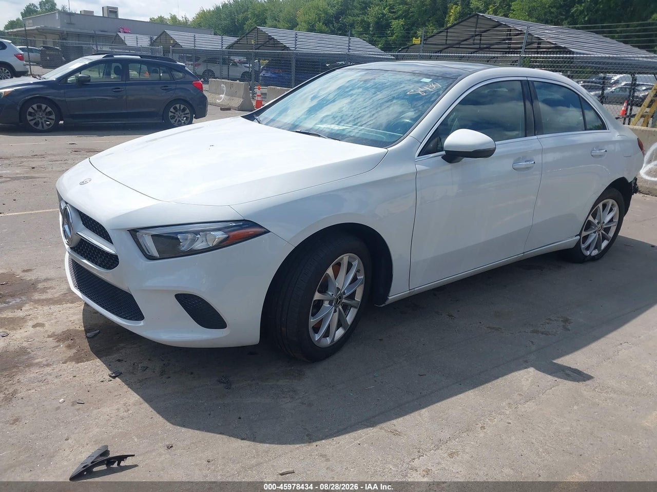 2019 MERCEDES-BENZ A 220 4MATIC · 2/11