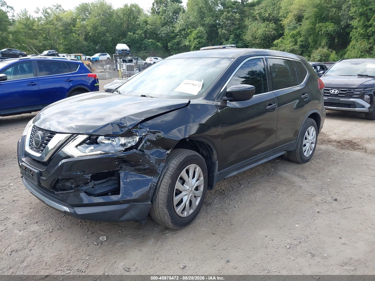 2018 NISSAN ROGUE S · 2/11