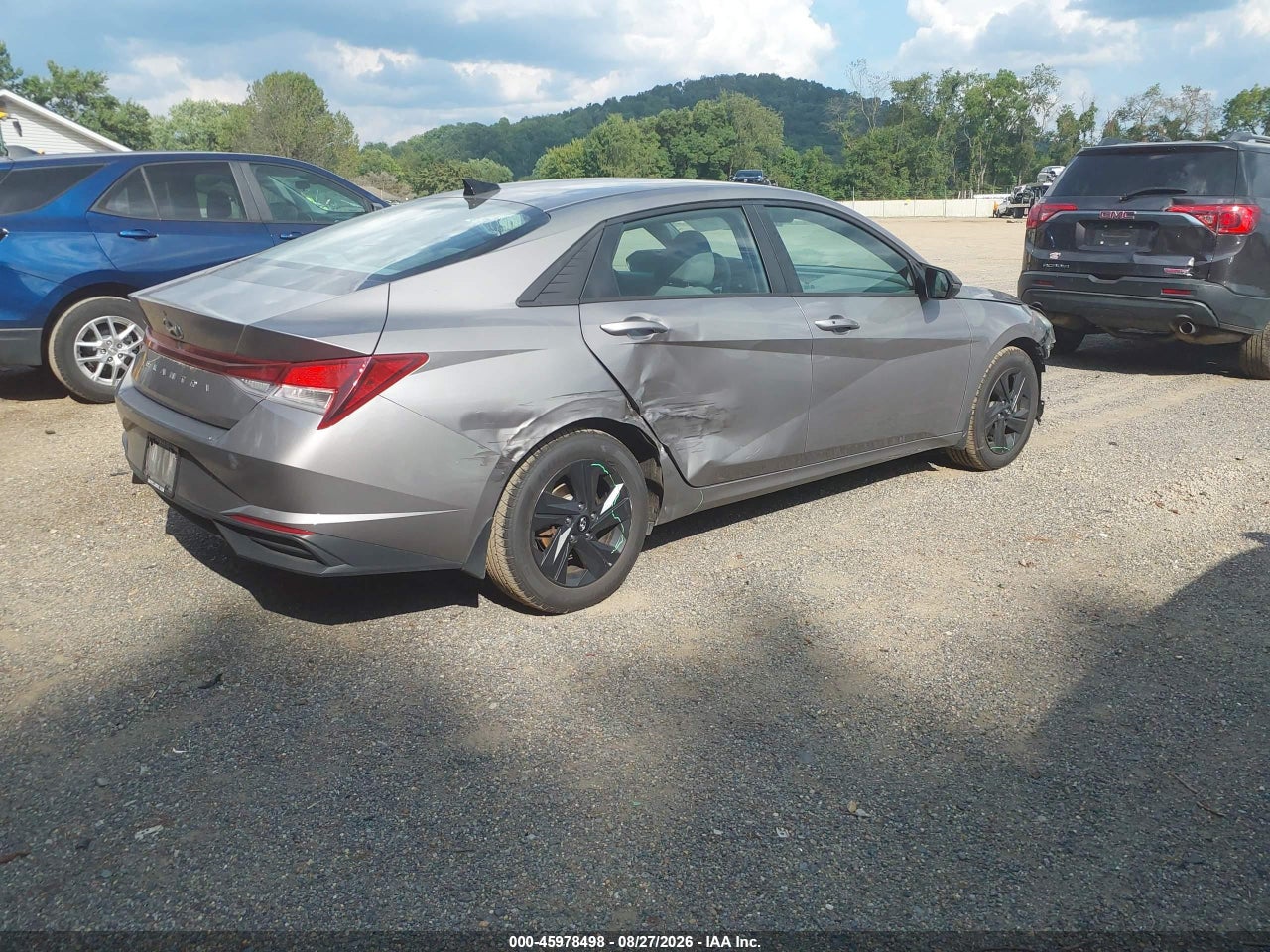 2022 HYUNDAI ELANTRA SEL · 4/11