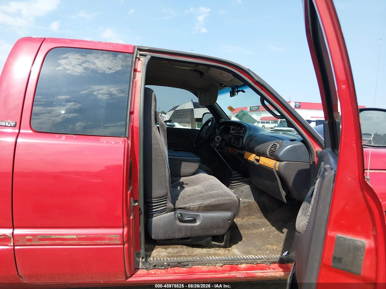2001 DODGE RAM 2500 ST · 5/11