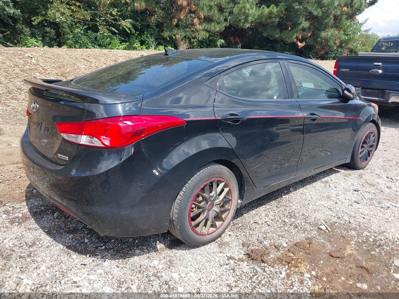 2013 HYUNDAI ELANTRA LIMITED · 4/11
