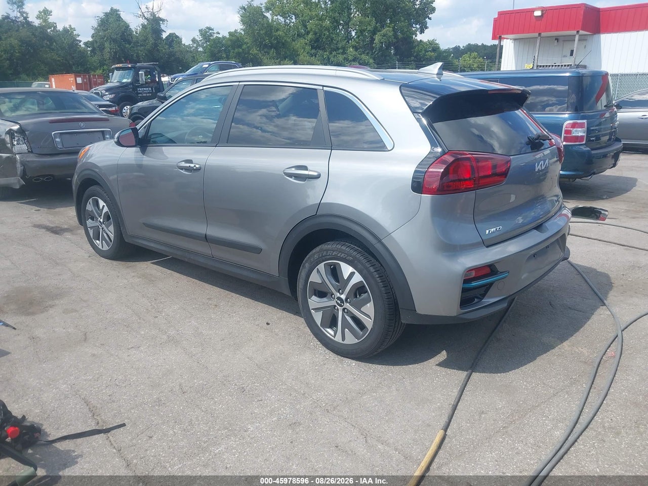 2022 KIA NIRO EV EX · 3/11