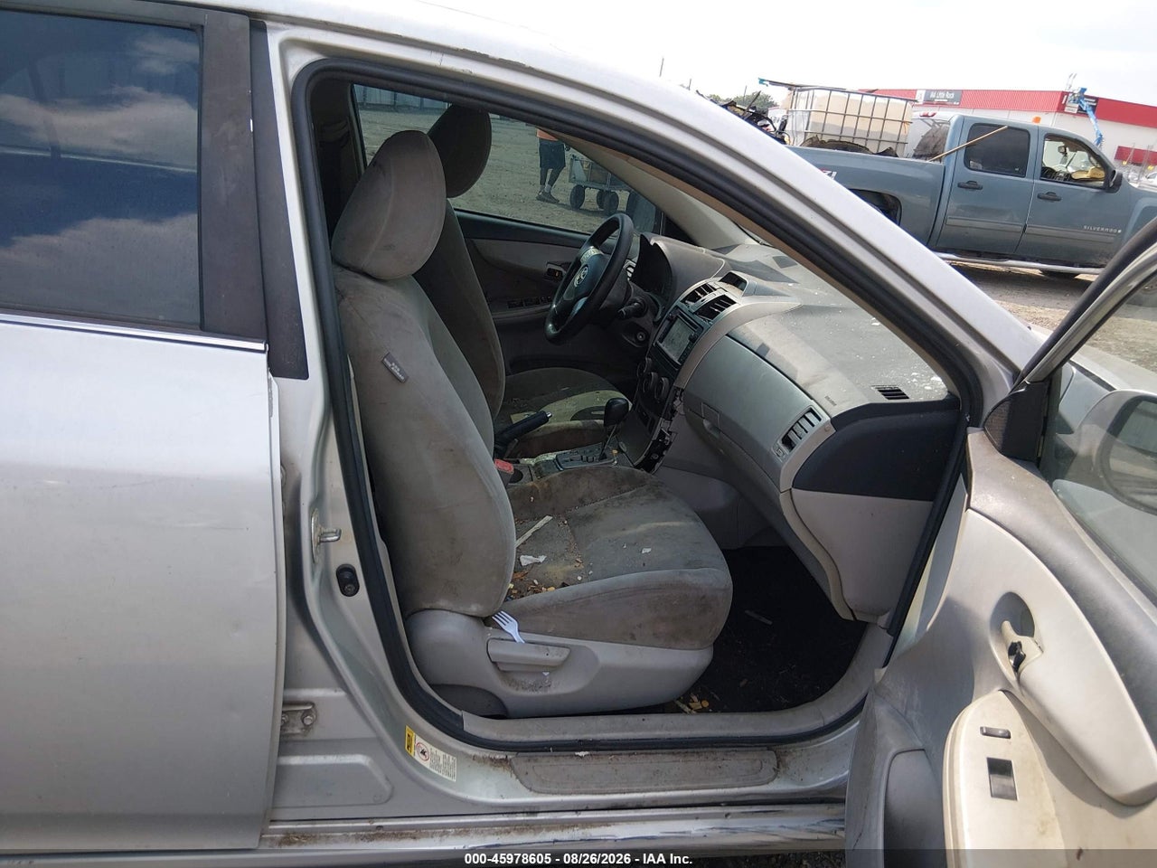 2013 TOYOTA COROLLA LE · 5/10