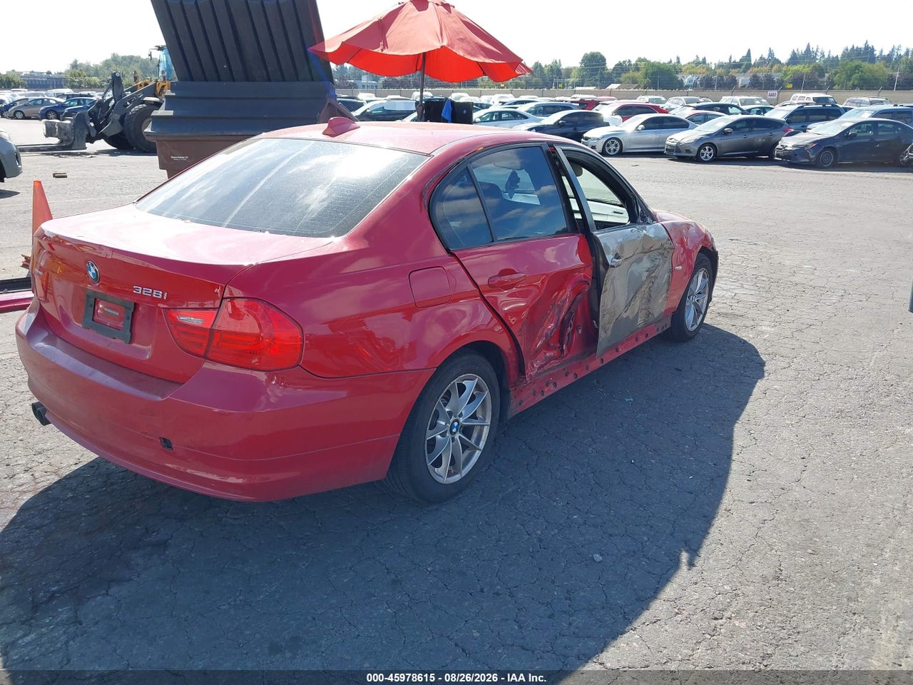 2010 BMW 328I · 4/11