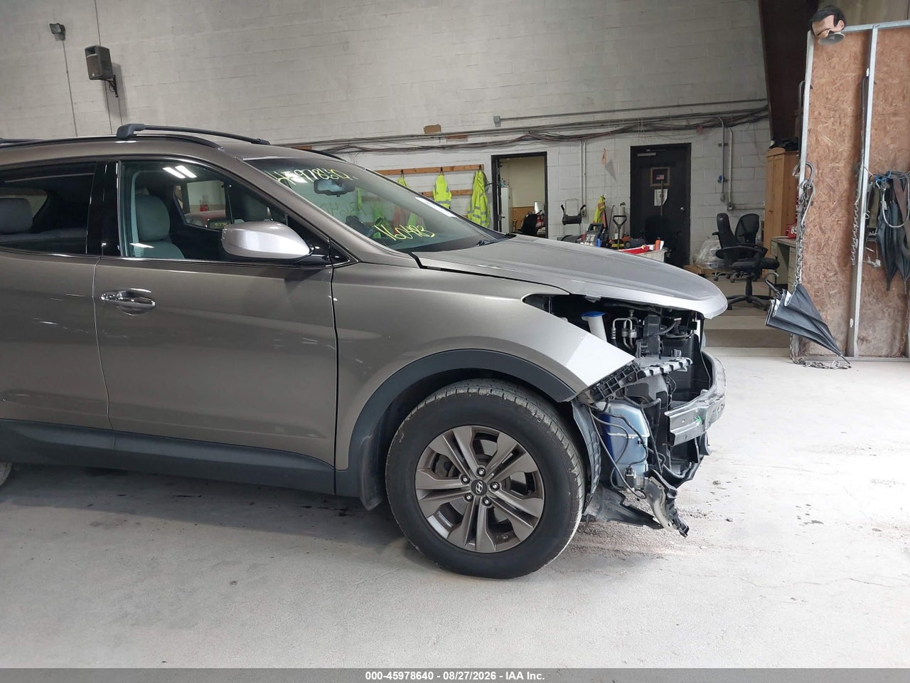 2016 HYUNDAI SANTA FE SPORT 2.4L · 6/11