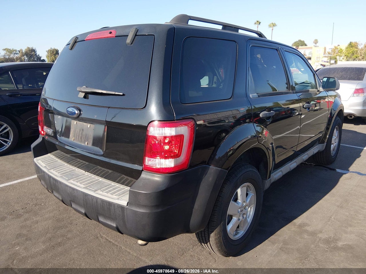 2009 FORD ESCAPE XLT · 4/11