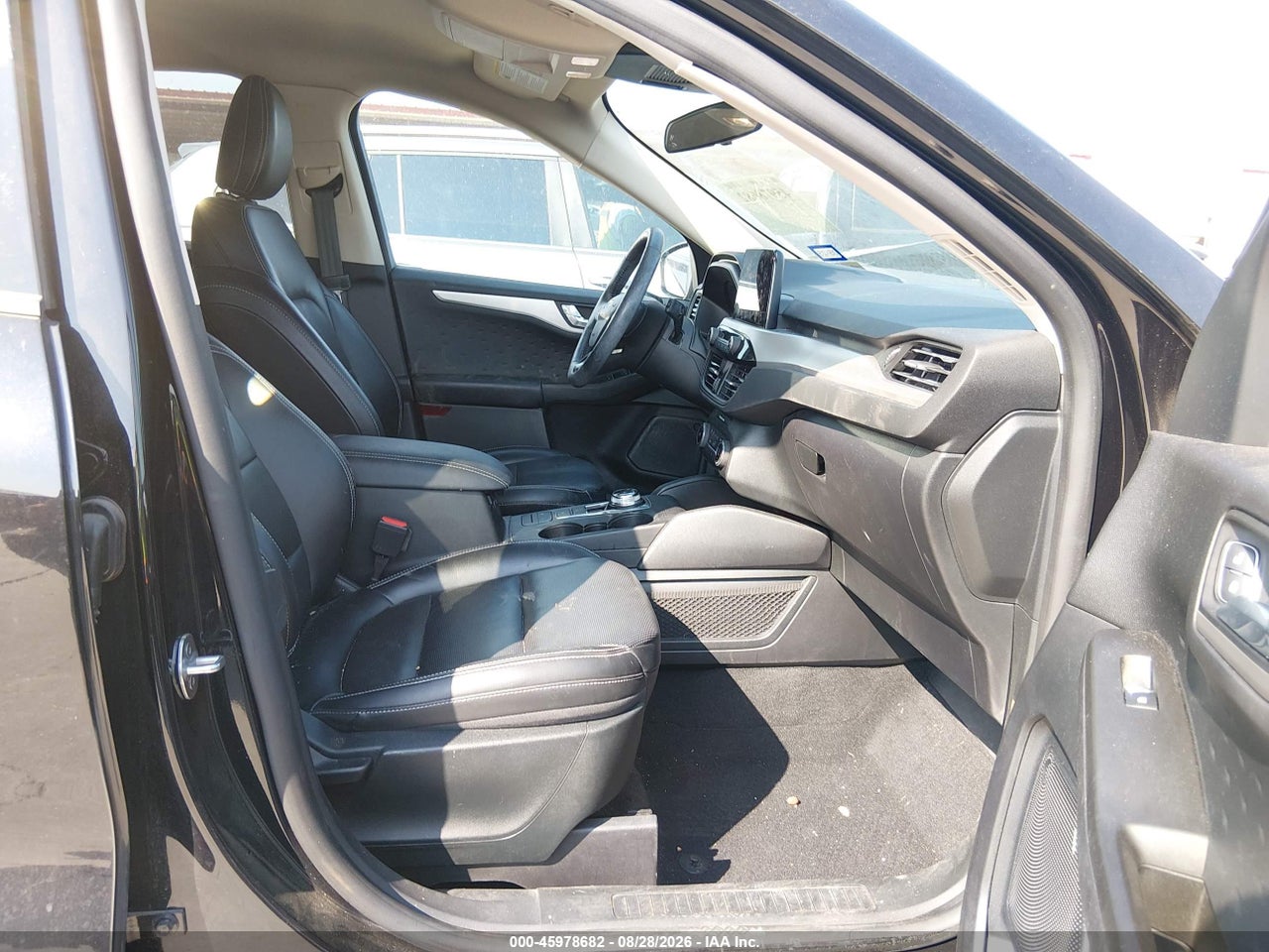 2020 FORD ESCAPE SEL · 5/11