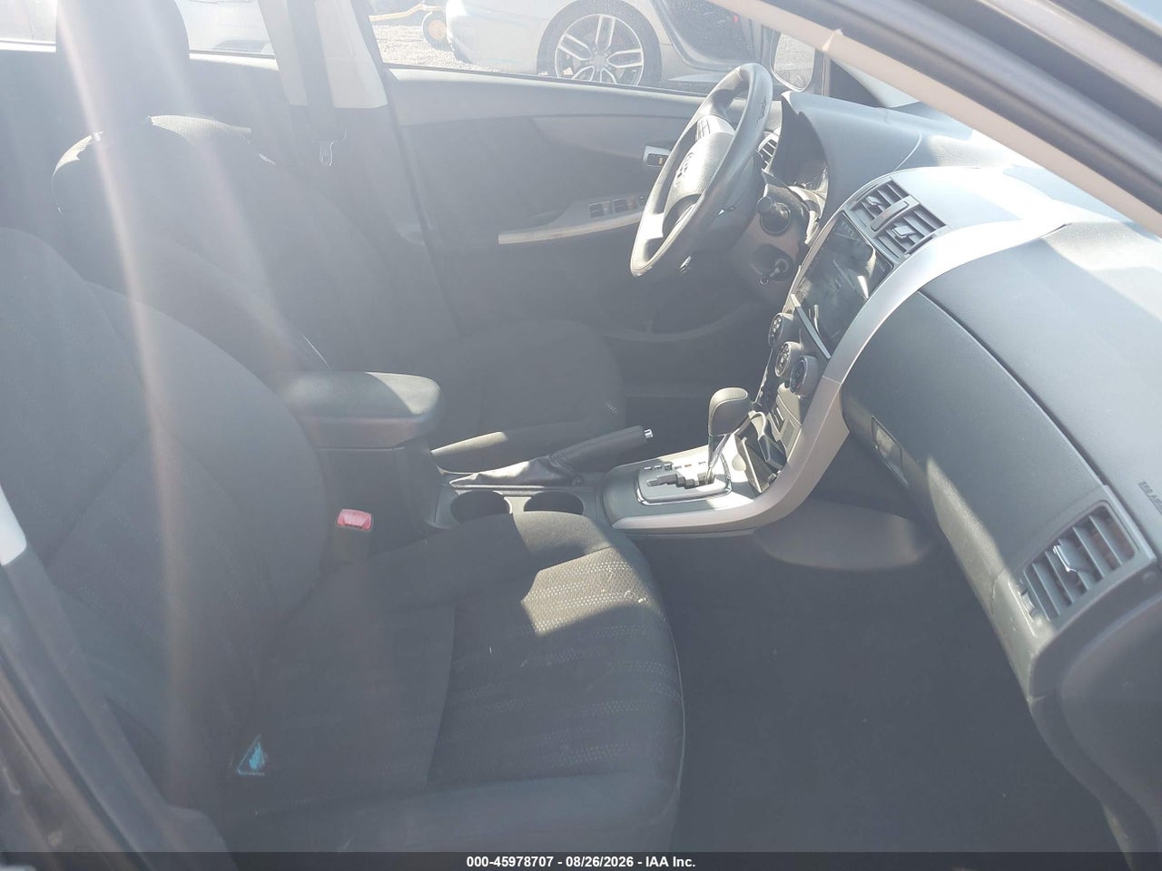 2011 TOYOTA COROLLA S · 5/10