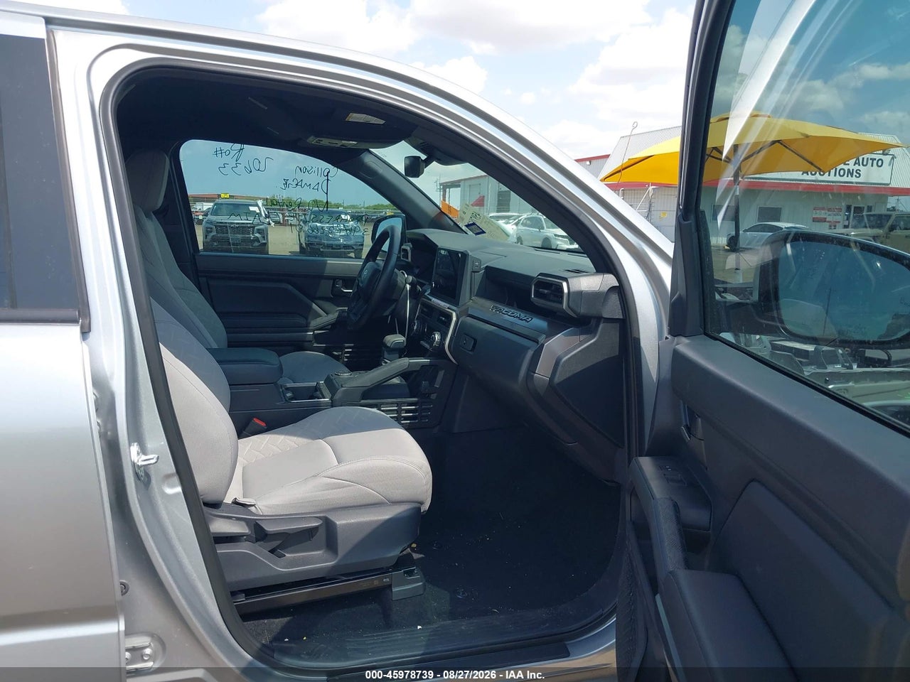 2026 TOYOTA TACOMA SR5 · 5/11