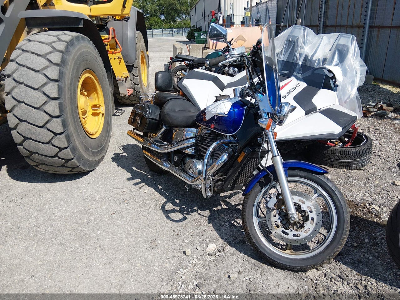 1HFSC18044A****** · 2004 HONDA VT1100 C