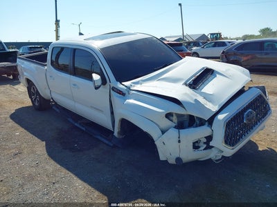 2018 TOYOTA TACOMA SR5