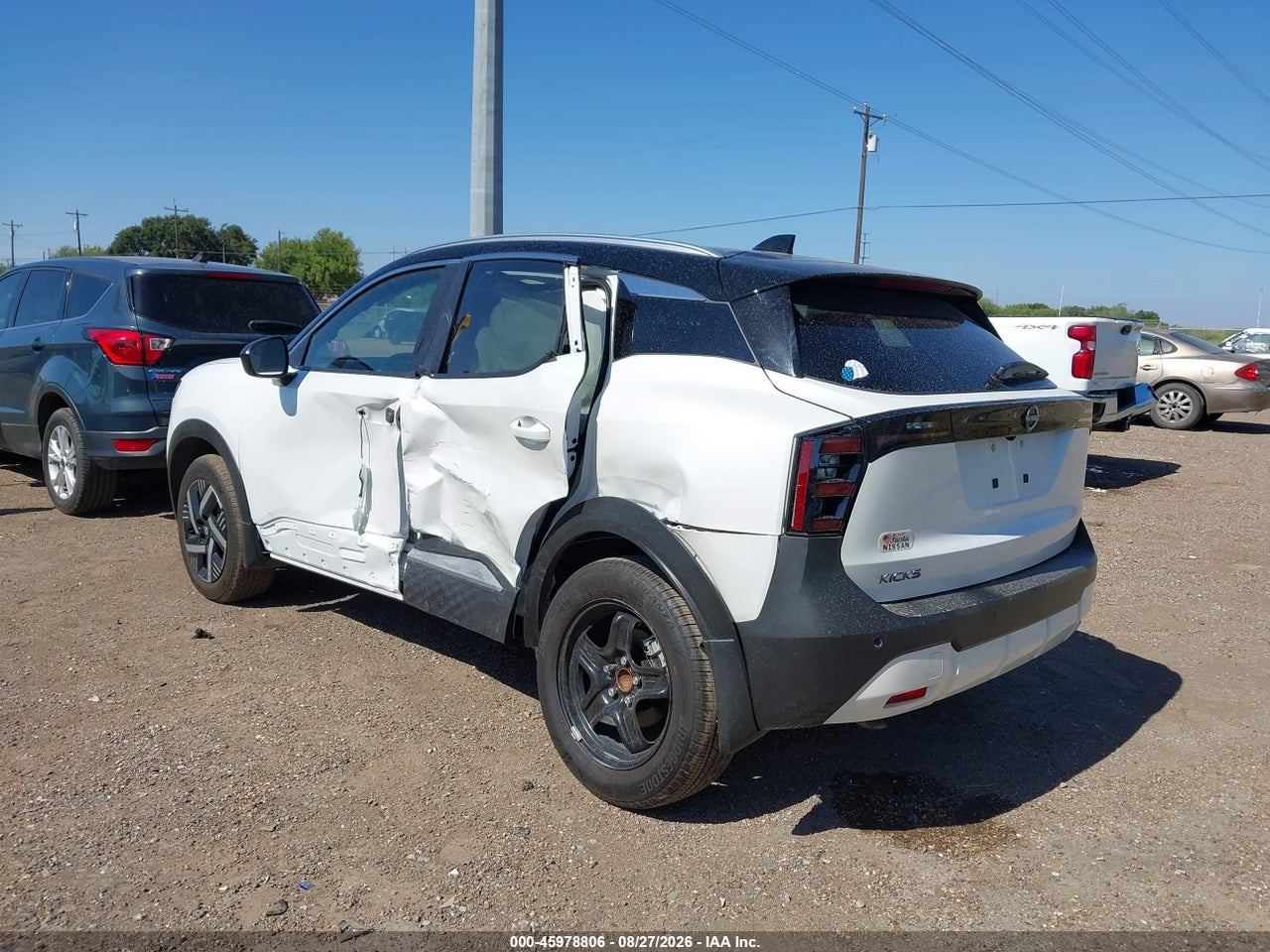 2026 NISSAN KICKS SV · 3/11