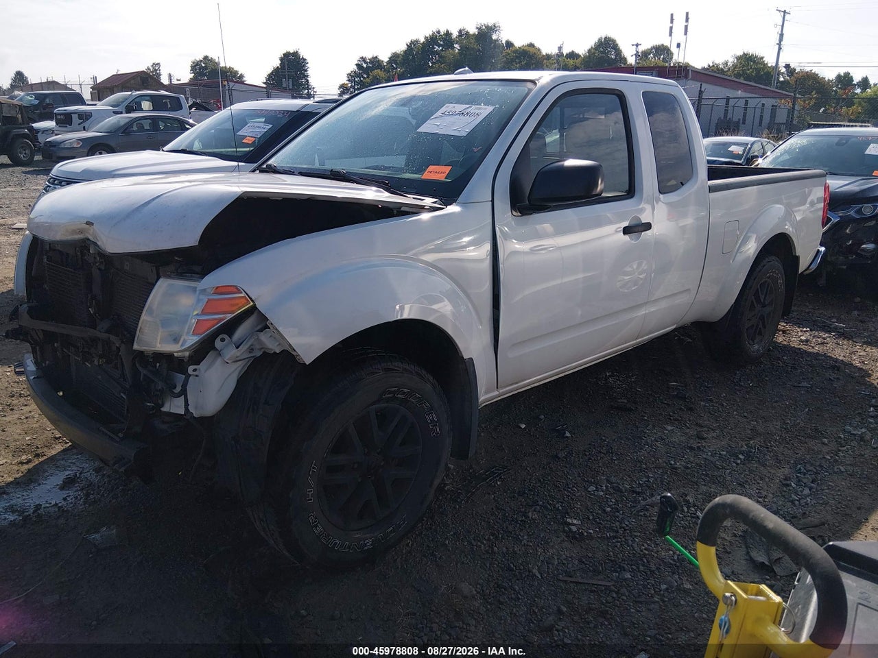 2016 NISSAN FRONTIER SV · 2/11