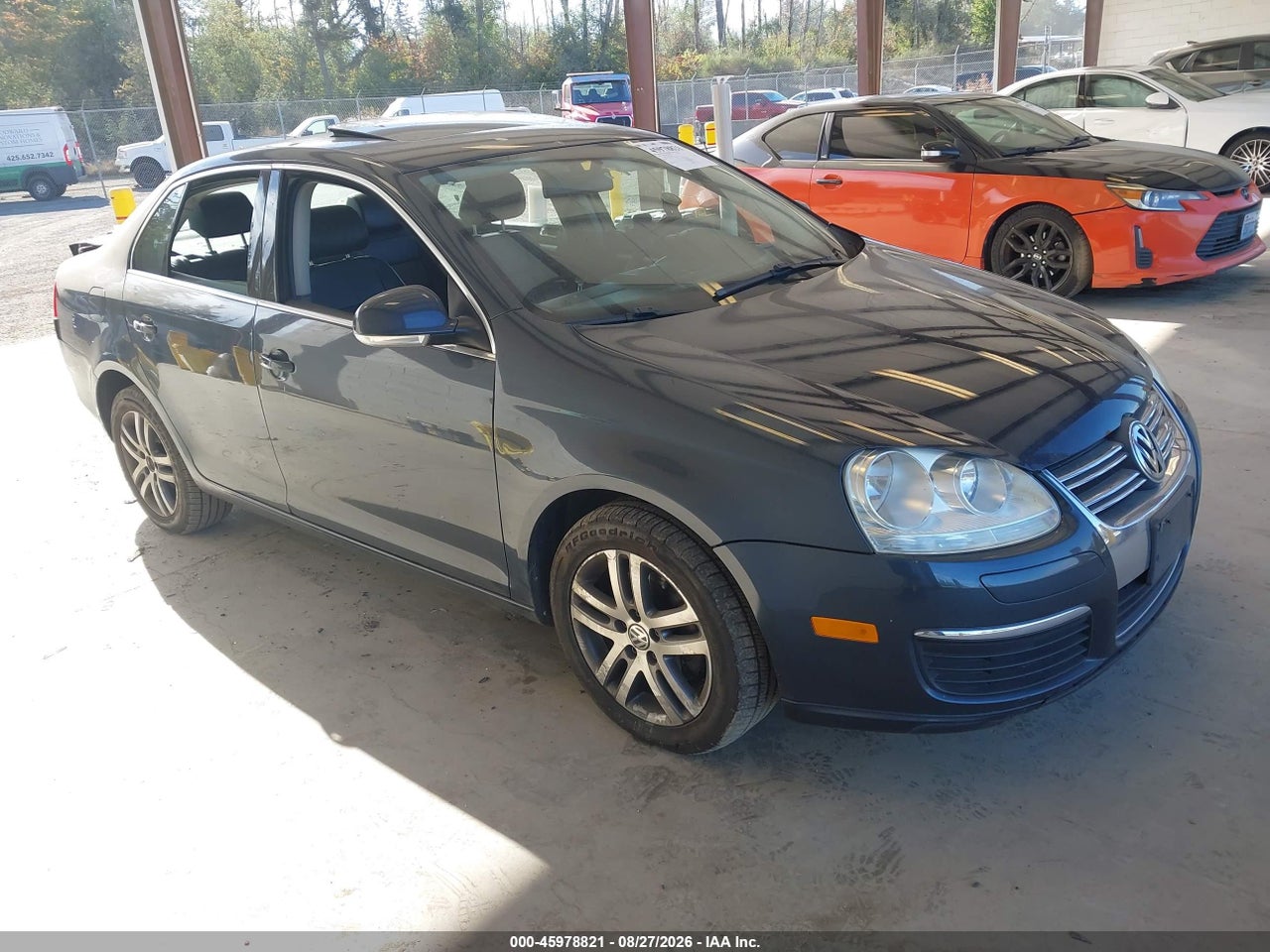 2006 VOLKSWAGEN JETTA 2.5