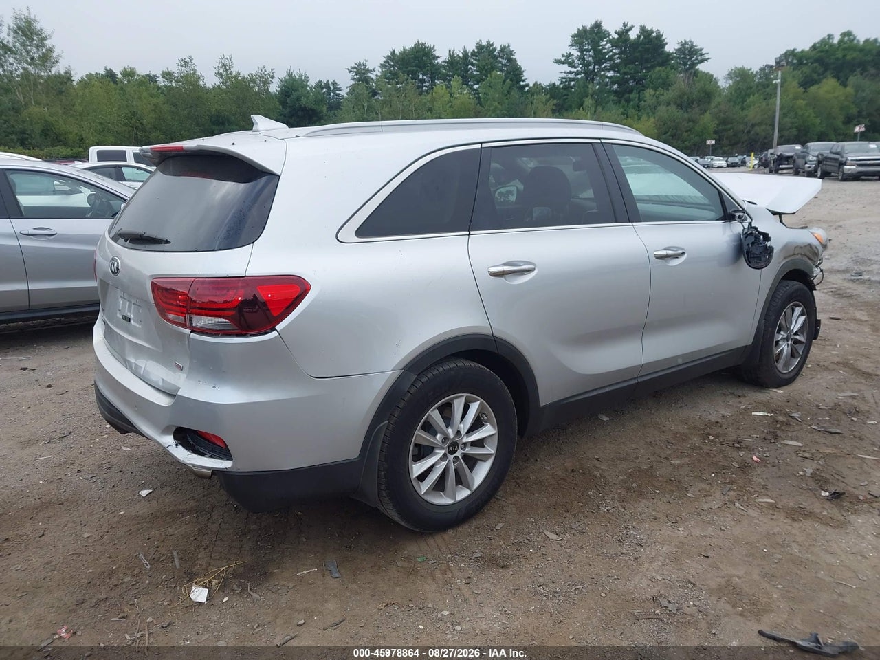 2019 KIA SORENTO 2.4L LX · 4/11