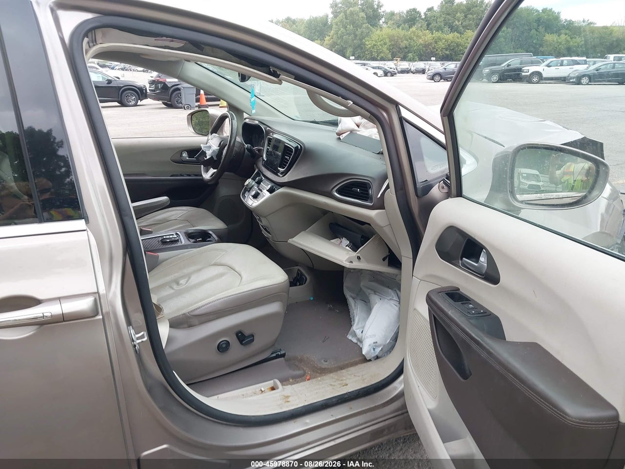 2018 CHRYSLER PACIFICA TOURING L PLUS · 5/11