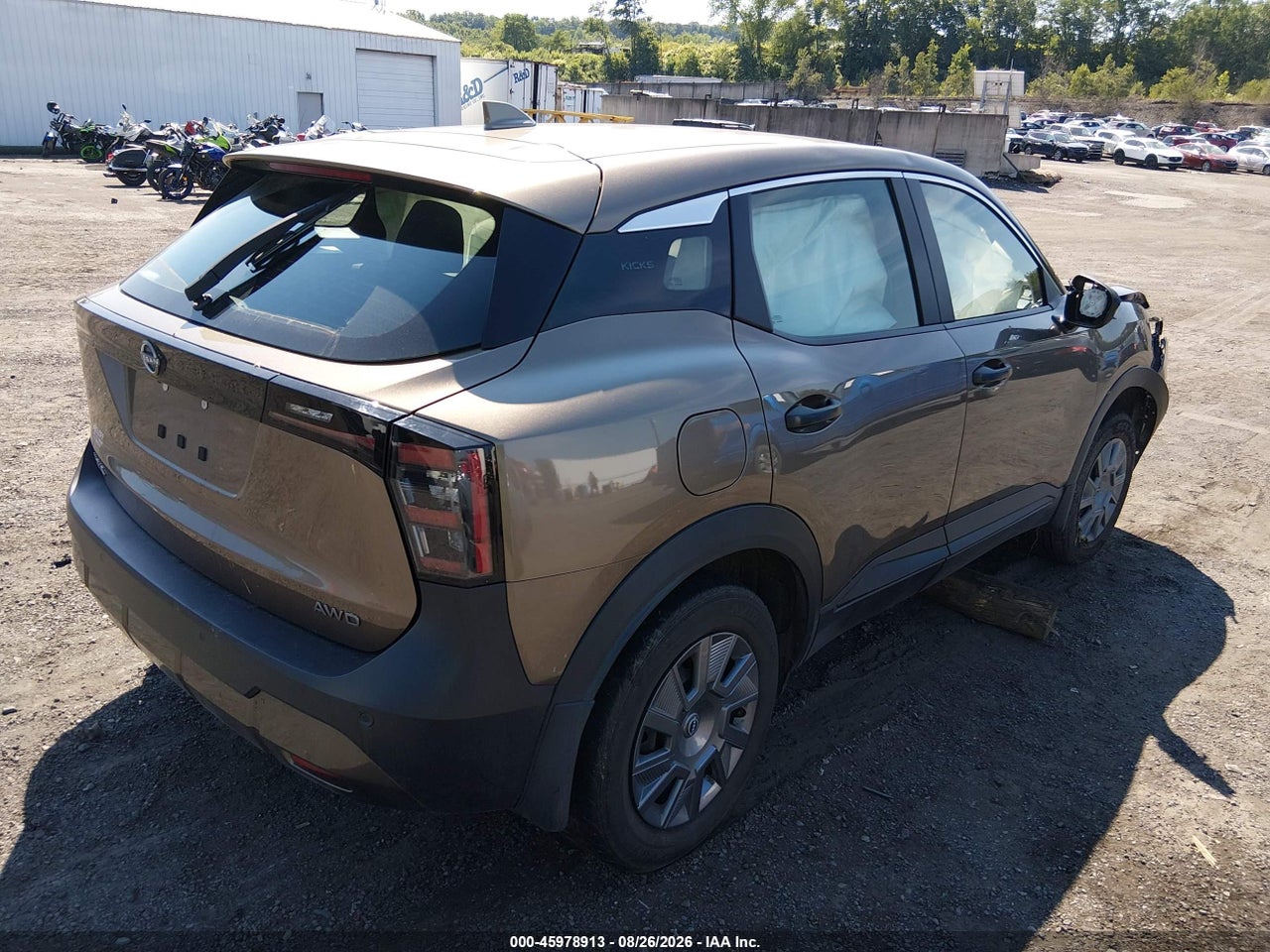2025 NISSAN KICKS S · 4/11