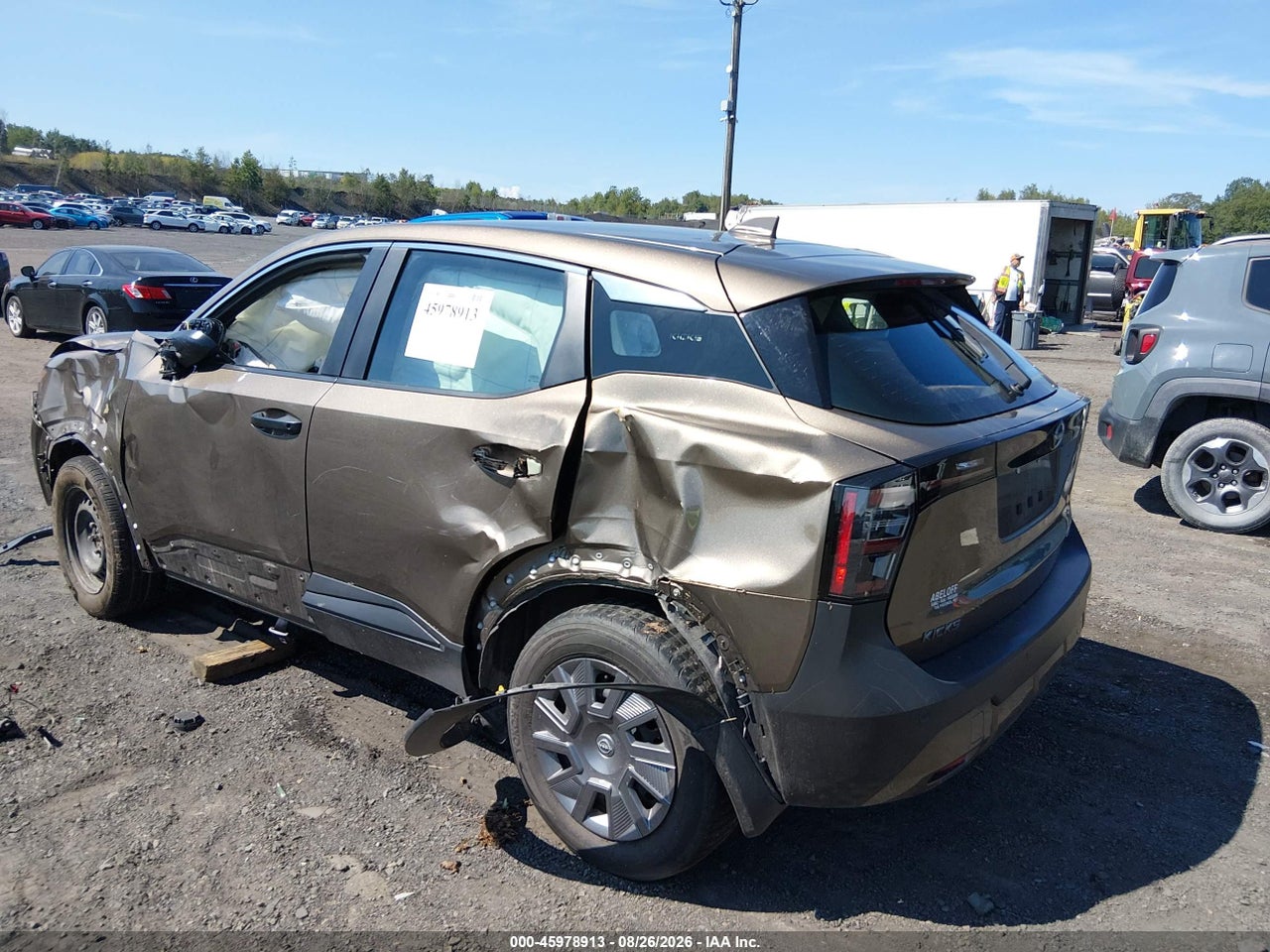 2025 NISSAN KICKS S · 3/11