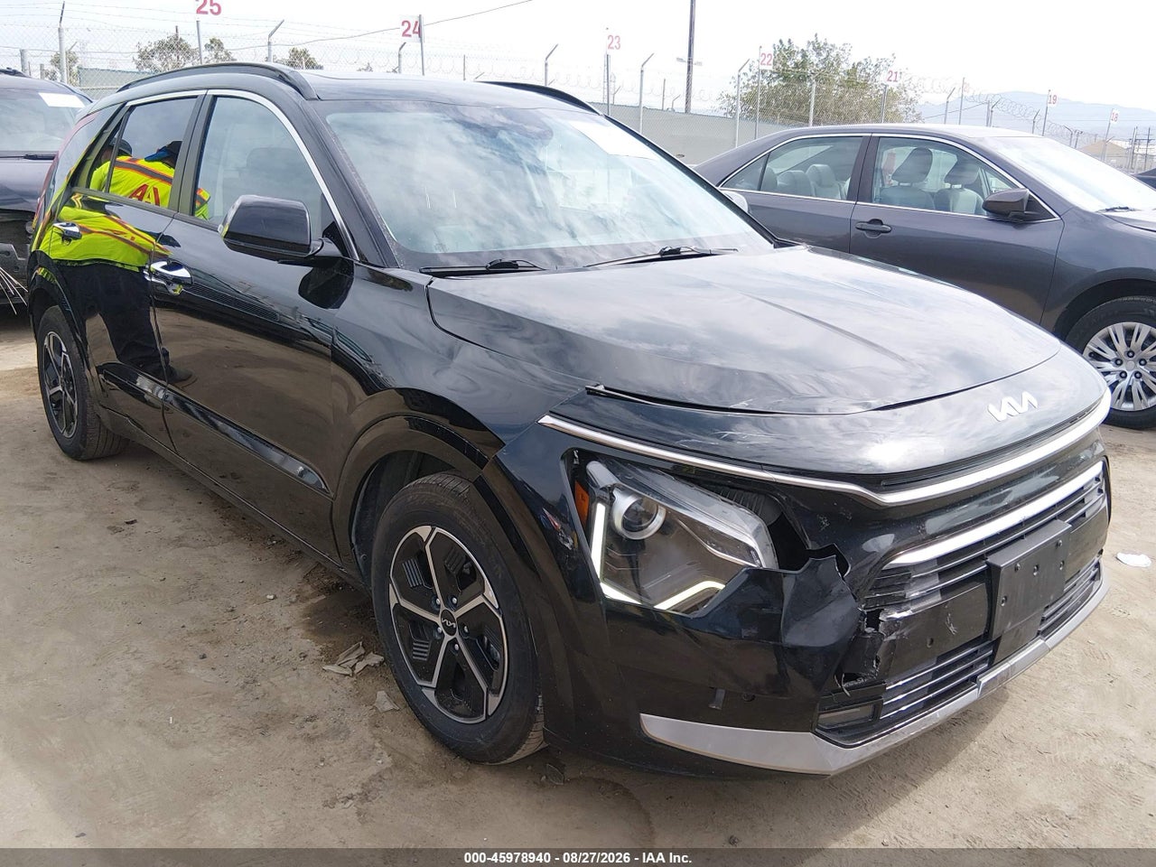 KNDCT3LE4P5****** · 2023 KIA NIRO SX