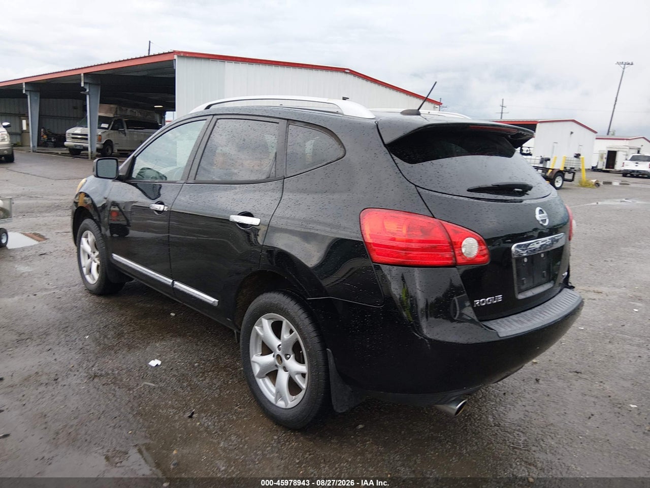 2011 NISSAN ROGUE SV · 3/11