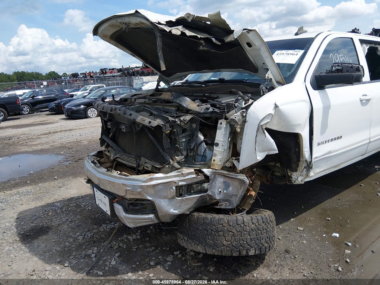 2015 CHEVROLET SILVERADO 1500 2LT · 6/11
