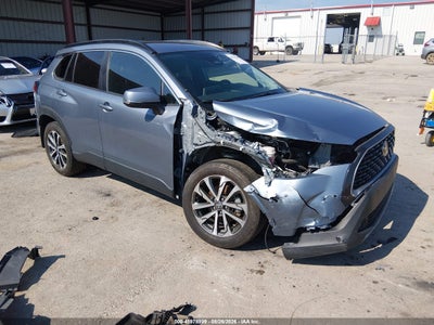 7MUDAAAG4PV****** · 2023 TOYOTA COROLLA CROSS XLE