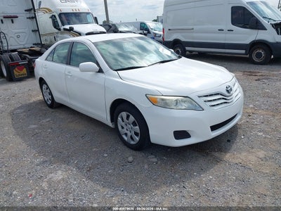 4T1BF3EK3BU****** · 2011 TOYOTA CAMRY LE