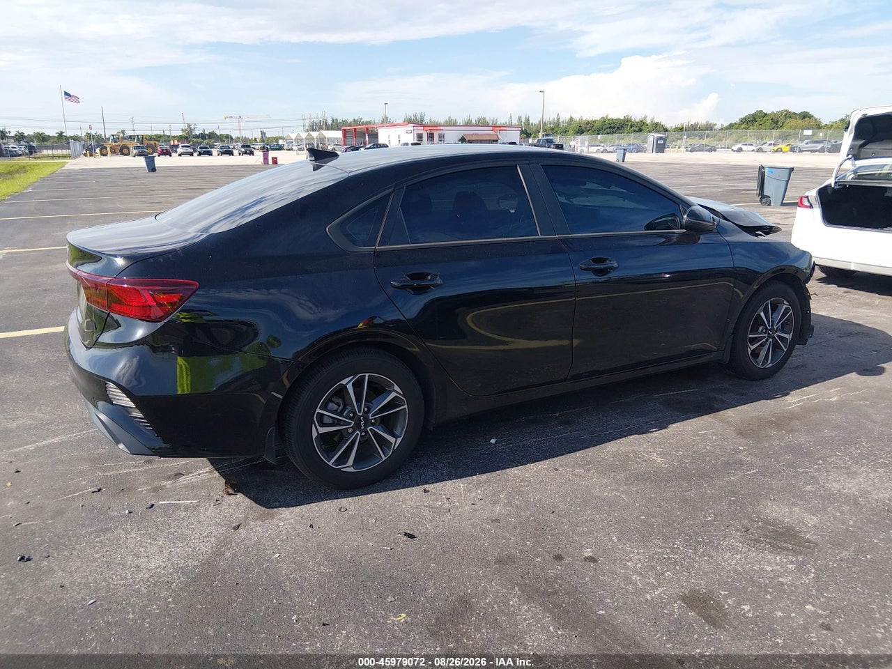 2023 KIA FORTE LXS · 4/11
