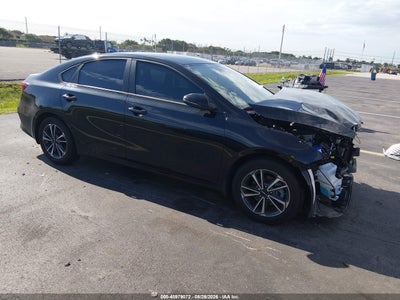 3KPF24AD3PE****** · 2023 KIA FORTE LXS