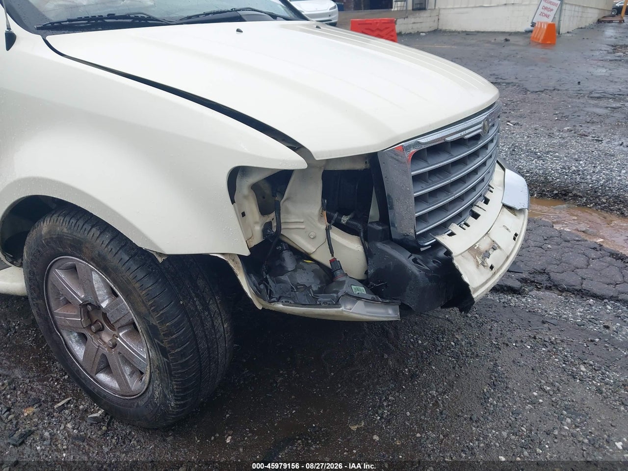 2008 CHRYSLER ASPEN LIMITED · 6/11