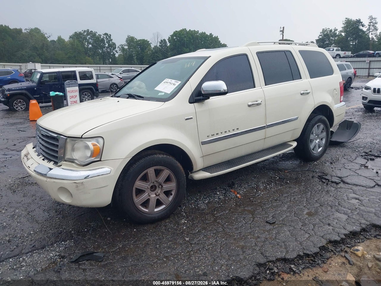 2008 CHRYSLER ASPEN LIMITED · 2/11