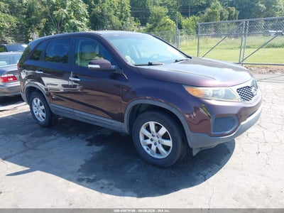 5XYKT3A14BG****** · 2011 KIA SORENTO LX