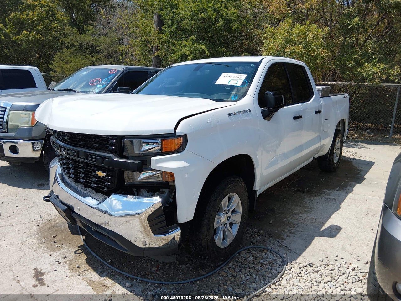 2021 CHEVROLET SILVERADO 1500 4WD  STANDARD BED WT · 2/11