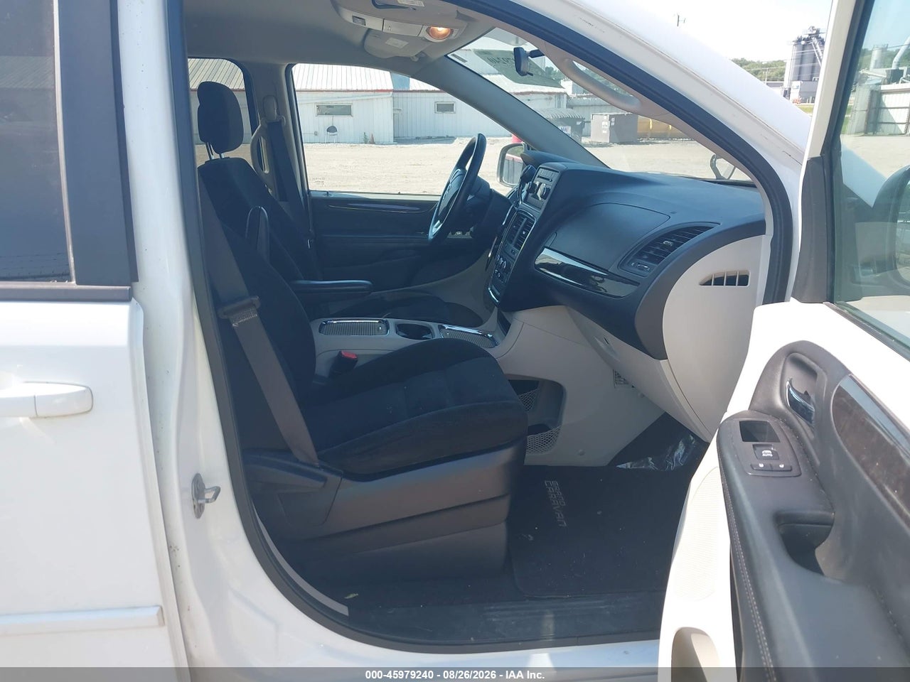 2016 DODGE GRAND CARAVAN SXT · 5/11