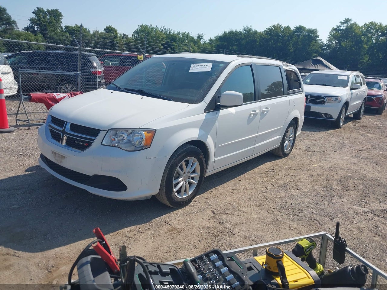 2016 DODGE GRAND CARAVAN SXT · 2/11