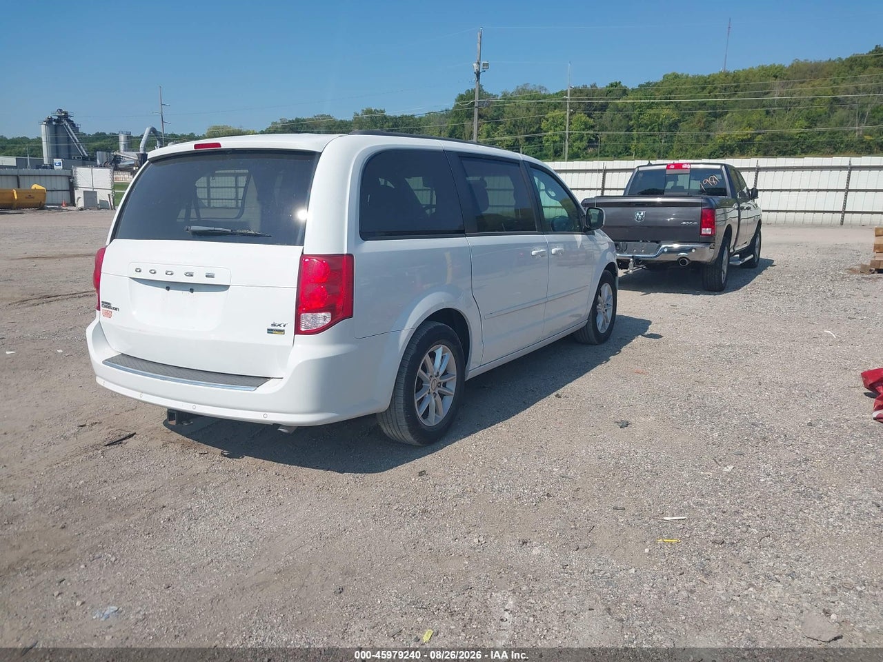 2016 DODGE GRAND CARAVAN SXT · 4/11