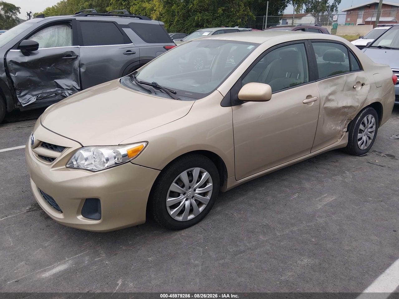 2012 TOYOTA COROLLA LE · 2/11