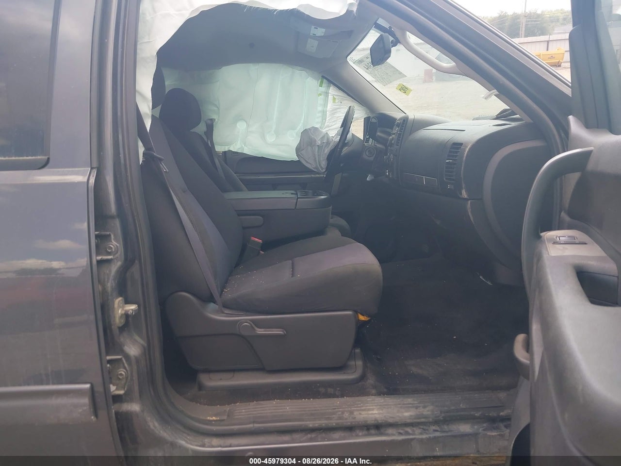 2011 CHEVROLET SILVERADO 1500 LT · 5/10