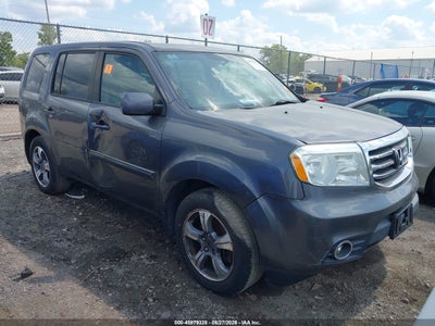5FNYF4H33FB****** · 2015 HONDA PILOT SE